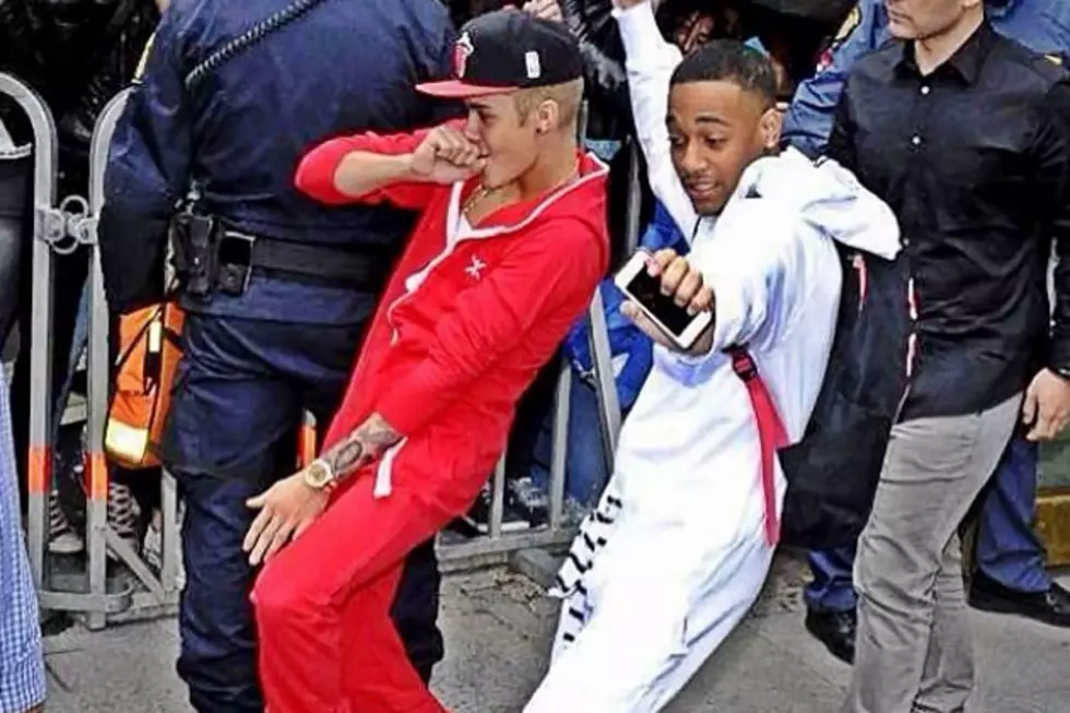 Justin Bieber Dances in a Onesie With Lil Za [Video, Pic]
