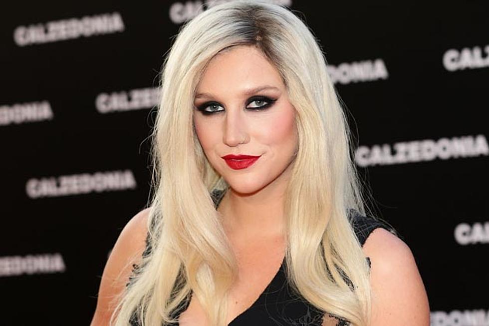 Kesha Nerds Out in Glasses + Cornrows on Set of ‘Crazy Kids’ Video [Pics]