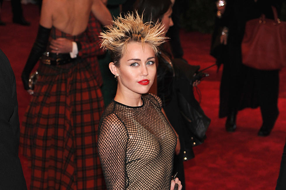 Miley Cyrus Hints at New Music for 2013 Billboard Music Awards