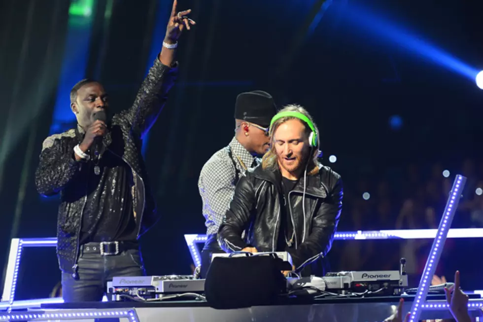 David Guetta, Akon + Ne-Yo &#8216;Play Hard&#8217; at 2013 Billboard Music Awards [Video]
