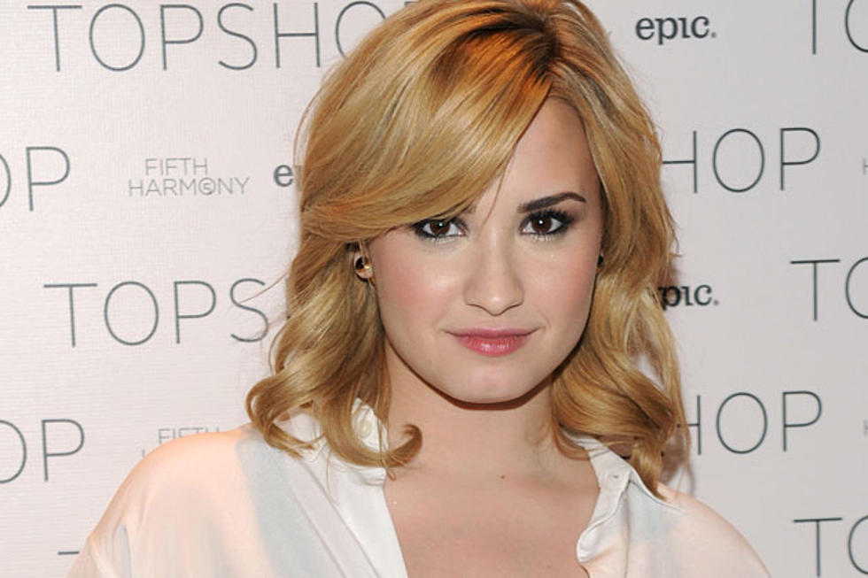 Demi Lovato to Have Her Tonsils Removed