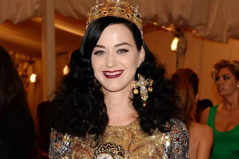 Katy Perry Spends Almost Two Hours on Her Makeup Routine