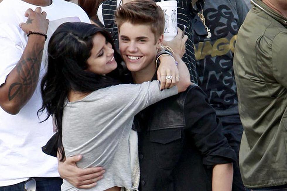 Justin Bieber + Selena Gomez Texas Reunion Update: Kissing at Breakfast, Shopping + Dancing