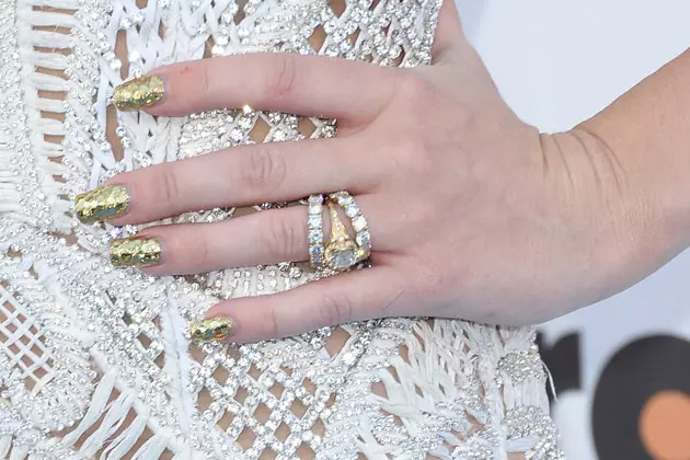 Miley Cyrus vs. Perrie Edwards: Whose Engagement Ring Do you Like More?