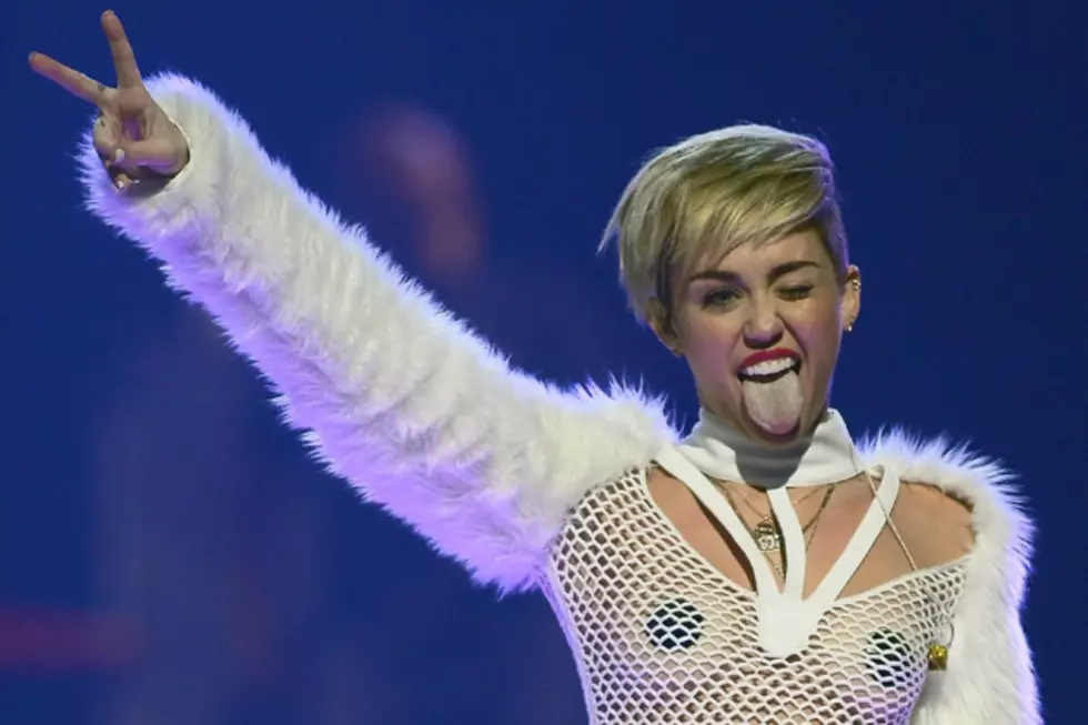Miley Cyrus Parties With Animals (Literally) in Las Vegas [PHOTOS]