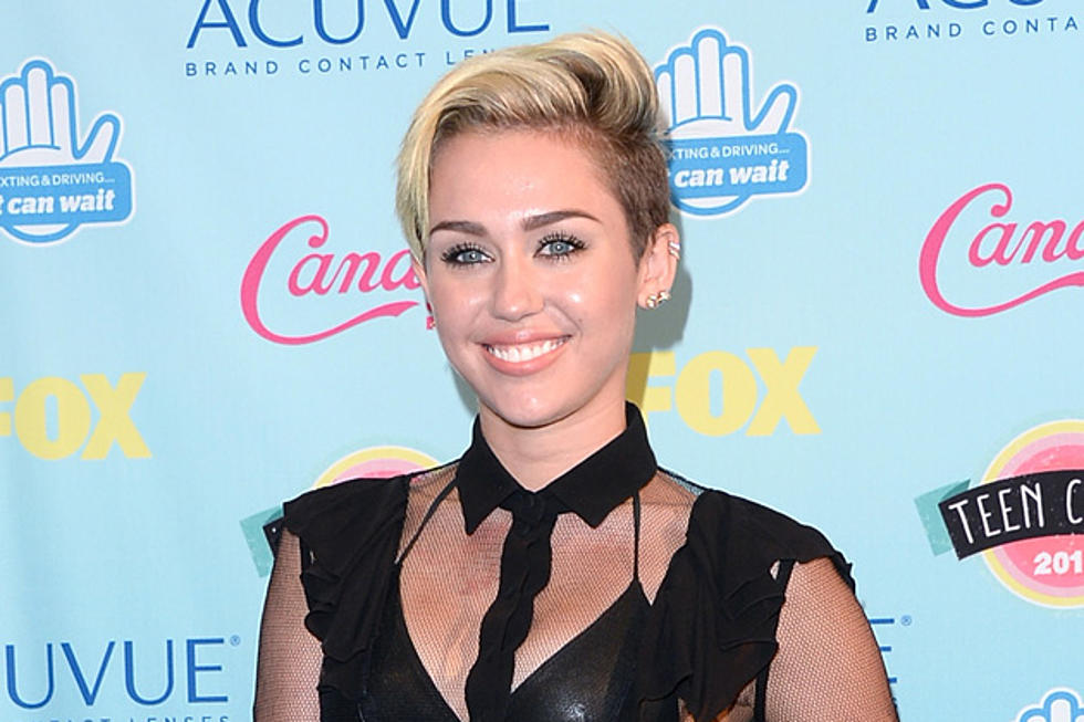 Miley Cyrus Shares ‘Bangerz’ Track Listing After She Breaks Vevo Record