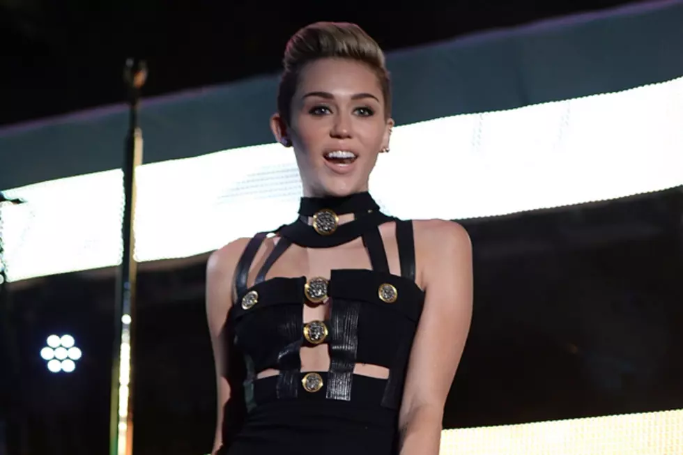 'Wrecking Ball' to No. 1