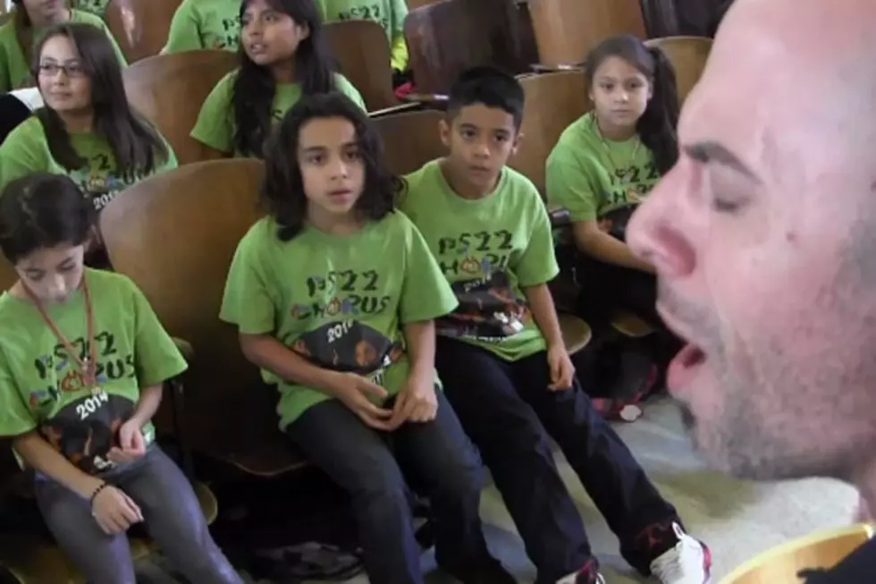 Daughtry Performs ‘Waiting for Superman’ With PS22 Chorus of 2014