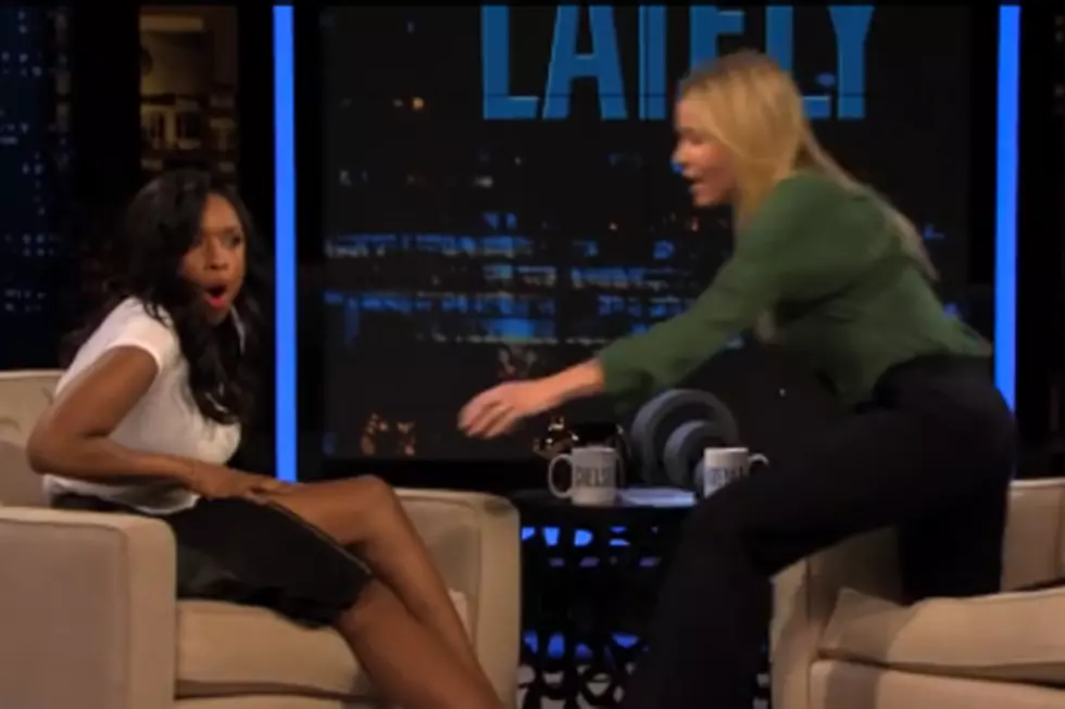 Jennifer Hudson Has a Wardrobe Malfunction on ‘Chelsea Lately’ [VIDEO]