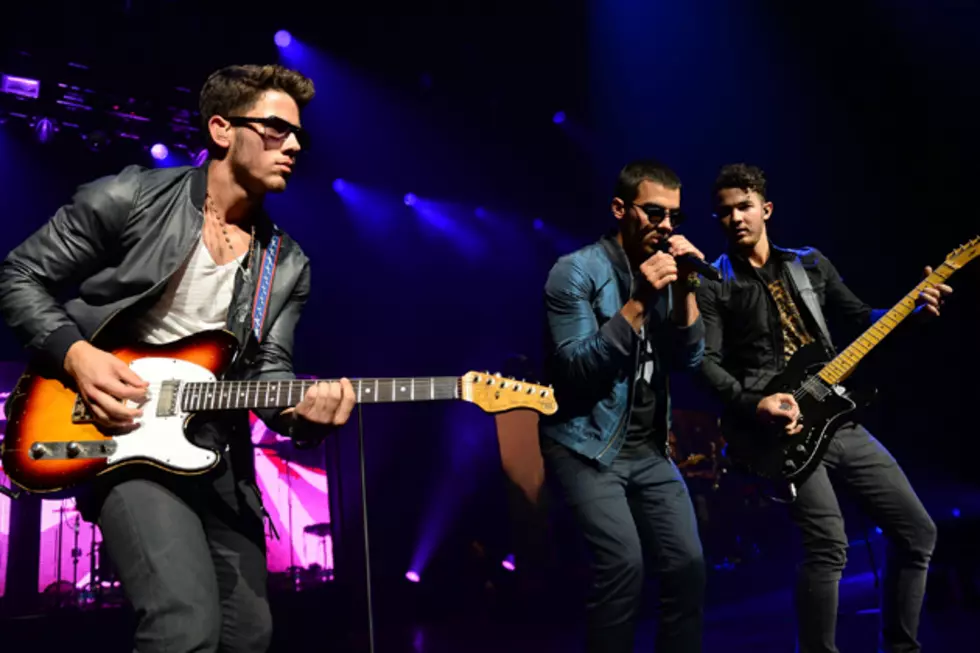 Is Joe Jonas’ Drug Addiction at the Root of the Jonas Brothers Tour Cancellation?