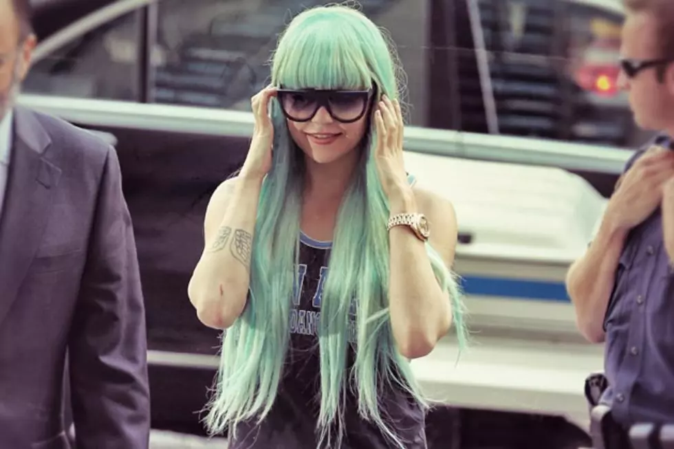 Amanda Bynes Leaves Rehab, Plans to Go to College