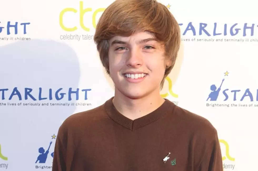 Former Disney Star Dylan Sprouse Fesses Up After Nude Photos Leak [NSFW]