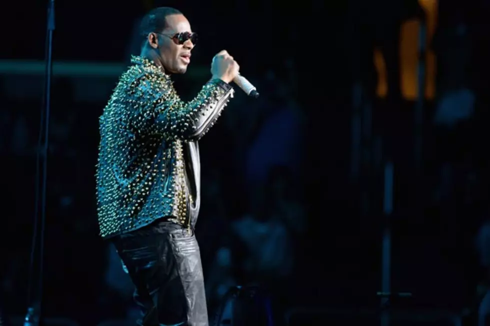 R. Kelly #AskRKelly Twitter Chat Is a Disaster, Devolves Into Insults + Mean Questions