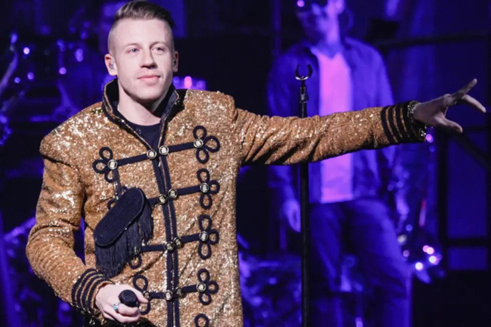 Macklemore + Ryan Lewis Open Grammy Nominations Concert With ‘Thrift Shop’