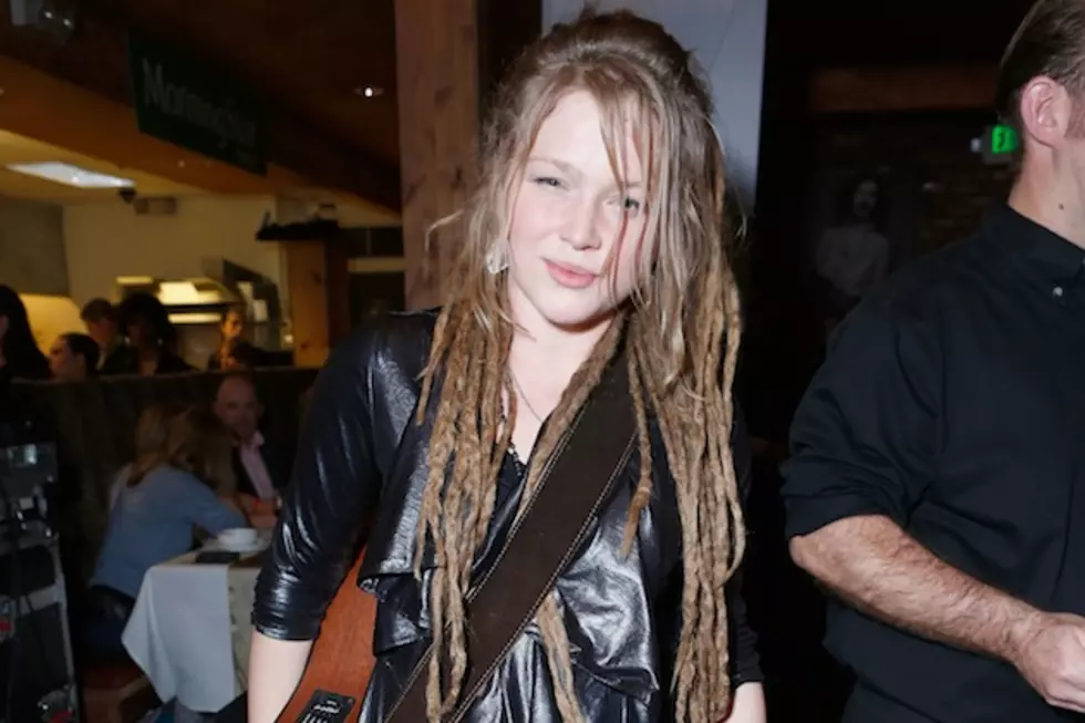 ‘American Idol’ Alum Crystal Bowersox Reveals She’s Bisexual, Releases New Song