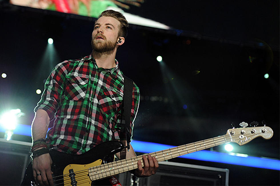 Paramore Bassist Jeremy Davis + Wife Welcome Baby Girl