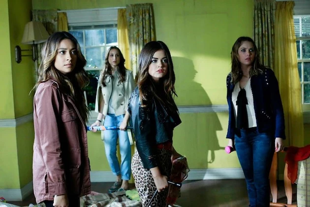 pretty little liars based on book
