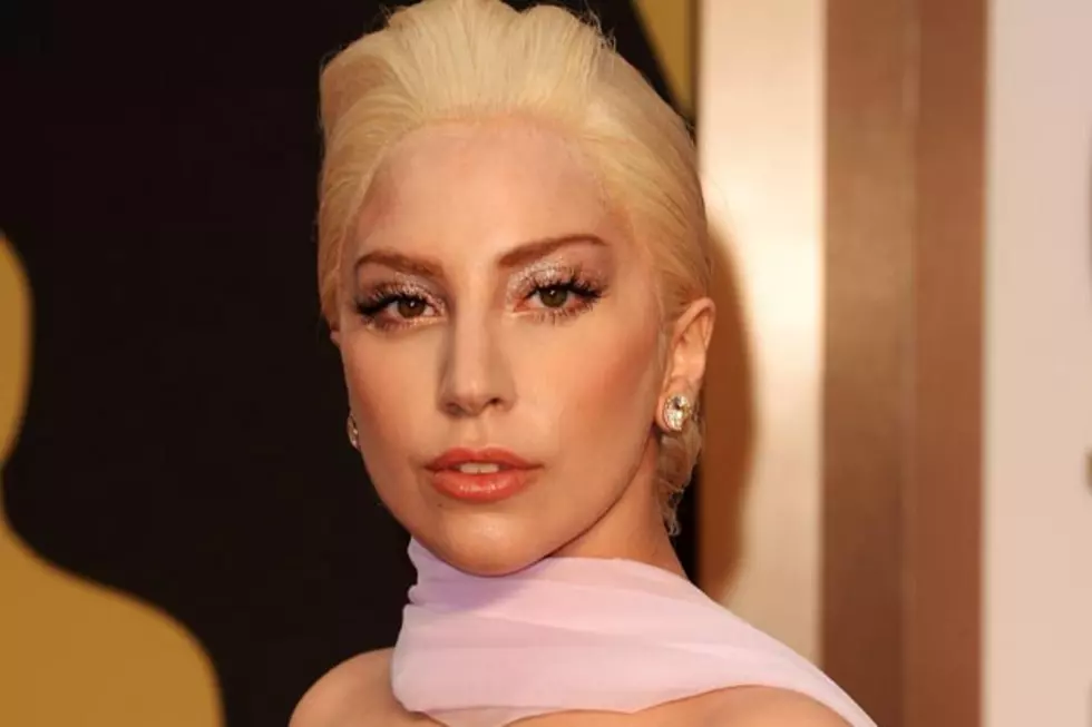 Lady Gaga Is Pretty in Pink at 2014 Oscars [PHOTOS]