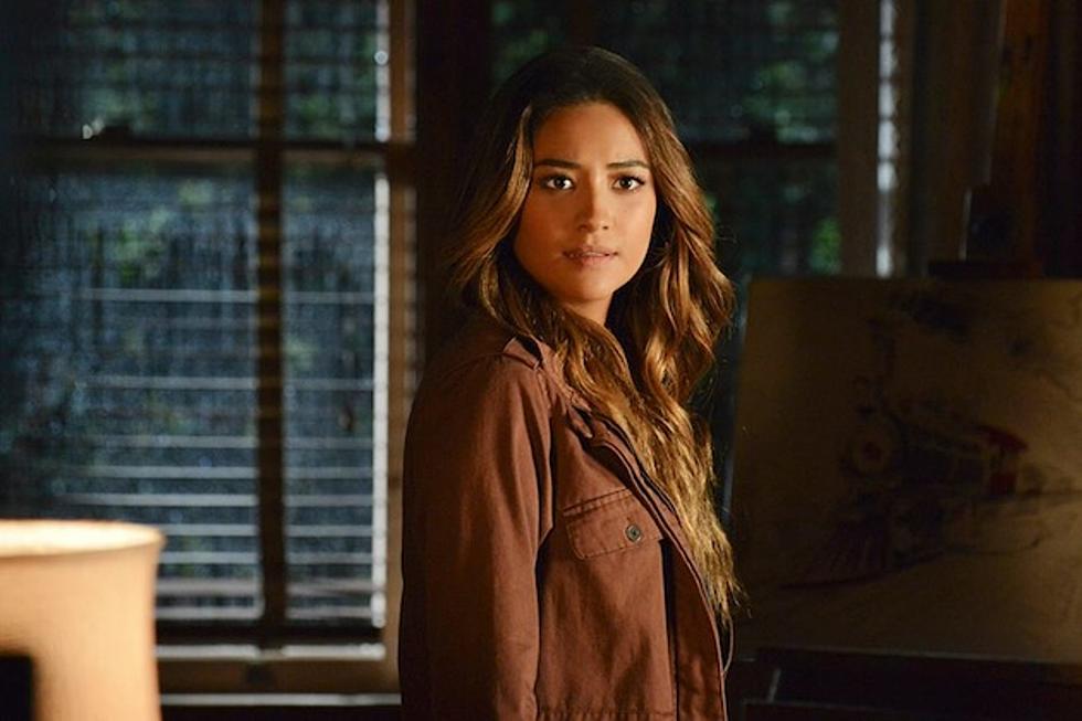 ‘Pretty Little Liars’ Spoilers: What’s Going on With the X-Mas Episode + Who’s the New Cast Member? [PHOTO]