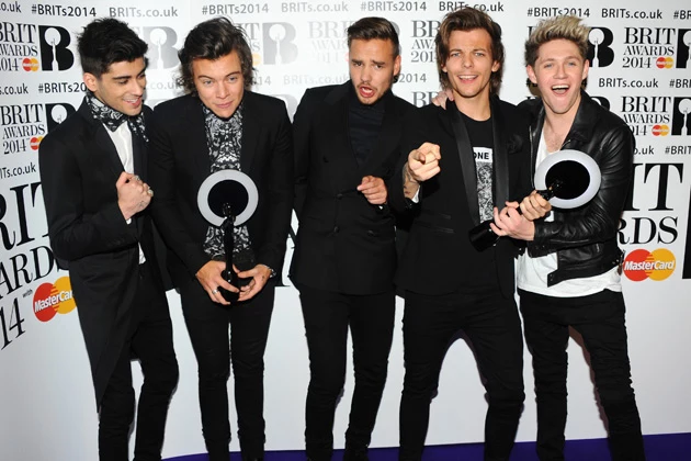 See One Direction&#039;s Huge &#039;Where We Are&#039; Tour Stage! [PHOTOS]