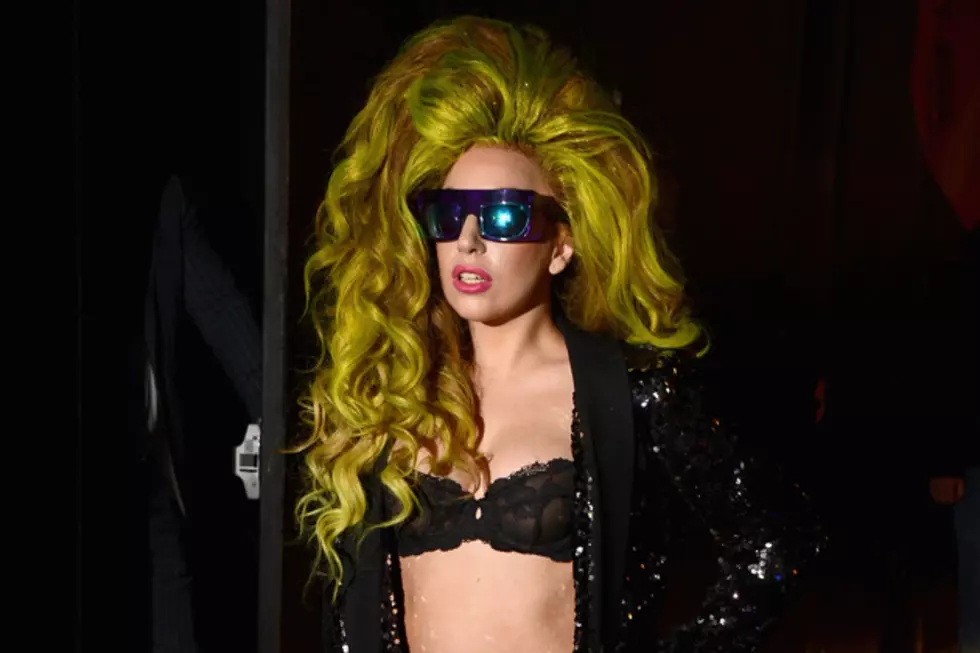 Lady Gaga Surprises Fans at Children’s Hospital [PHOTOS]