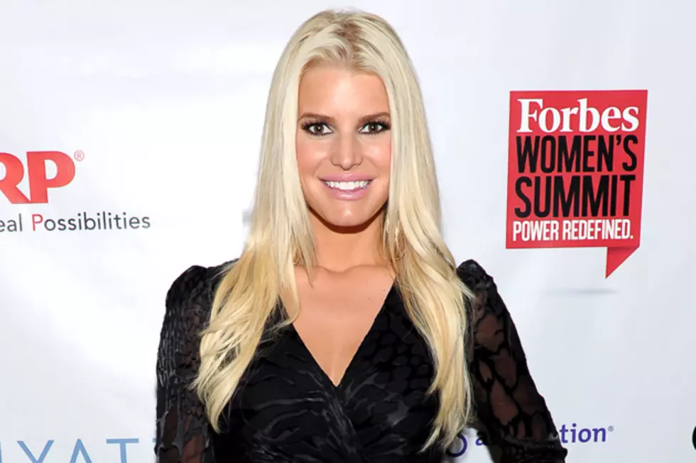 Jessica Simpson Looks Hotter Than Ever in Sexy Swimsuit Shots [PHOTOS]