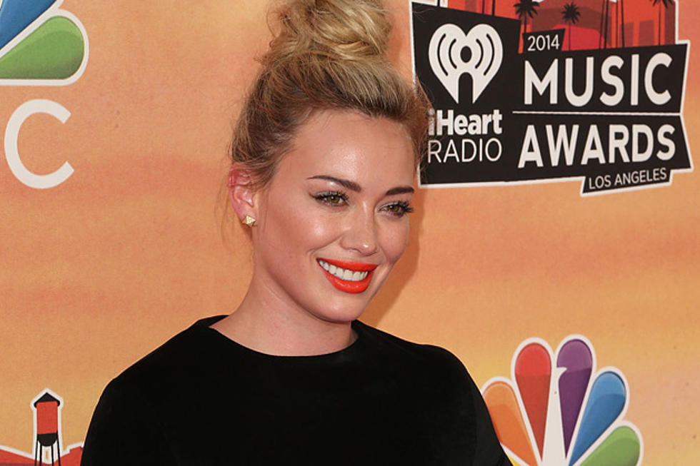 Hilary Duff Talks Mike Comrie Separation