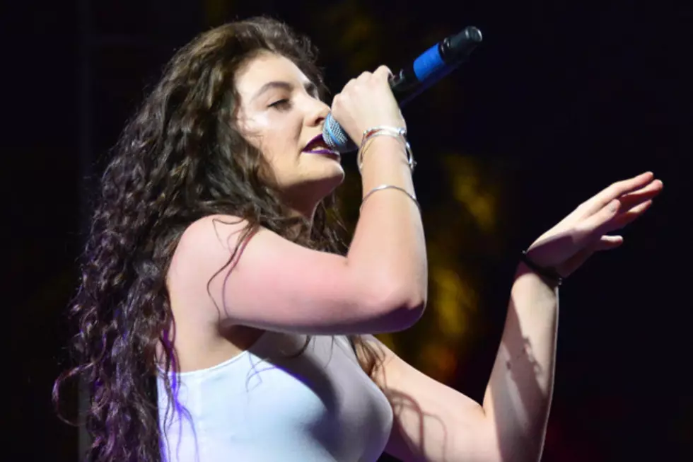 Lorde Tweets and Names &#8220;Stalker,&#8221; Admits She&#8217;s &#8220;Scared of Him&#8221;