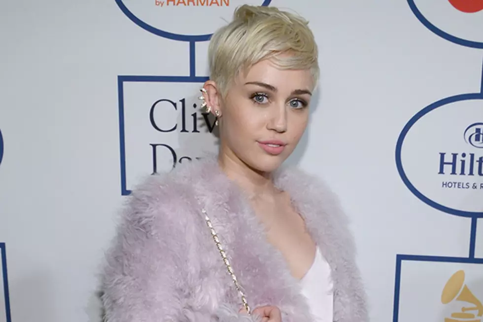 Miley Cyrus Sends Sweet Video to a Dying Fan