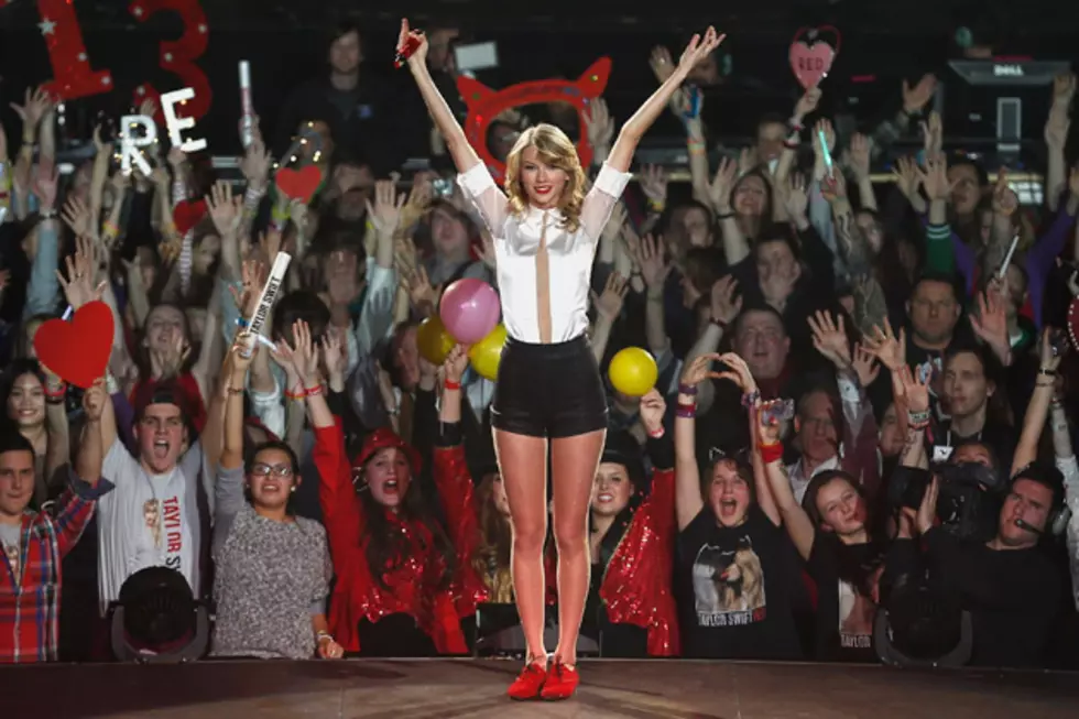 Taylor Swift Has Been Commenting Fans' Instagrams For Months