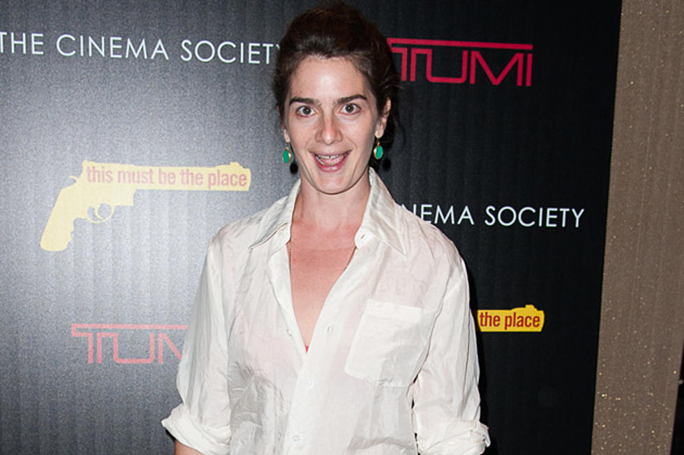 Actress Gaby Hoffman Pregnant With First Child
