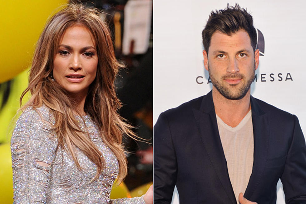 Jennifer Lopez Reportedly Dating Maksim Chmerkovskiy