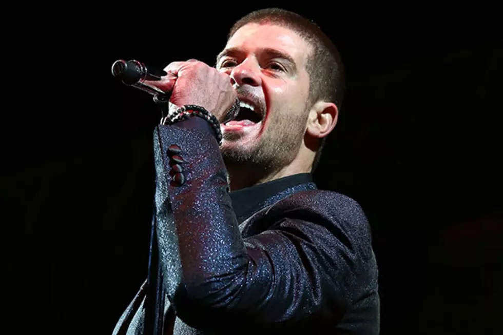 Robin Thicke Teams Up With 1-800-Flowers.com for &#8216;Get Her Back&#8217; Bouquet