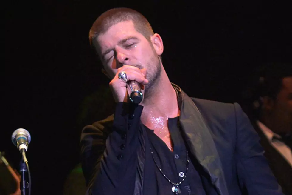 Is Robin Thicke Moving On From Paula Patton?