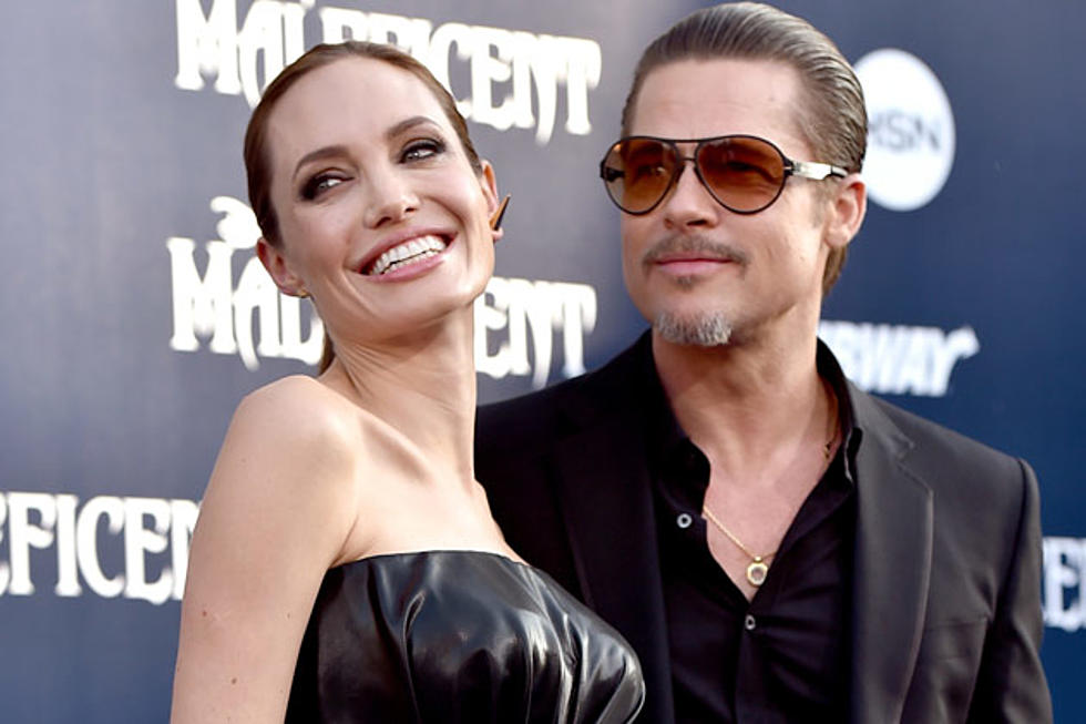 Brad Pitt, Angelina Jolie Get Married