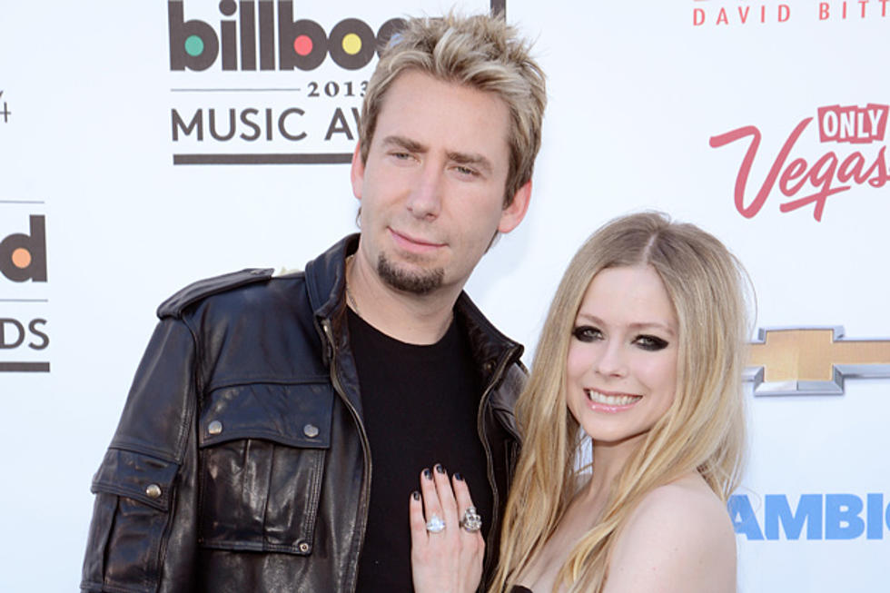 See Avril Lavigne’s Whopping 17-Carat Diamond Ring From Chad Kroeger [PHOTO]
