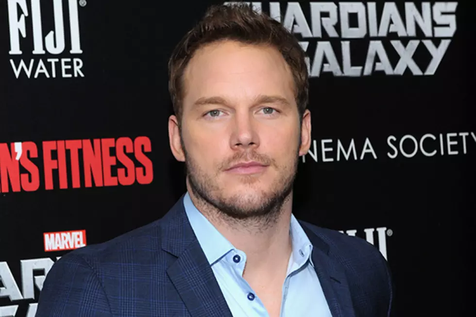 Chris Pratt Brings Joy to Kids at Children&#8217;s Hospital of L.A. [PHOTOS]