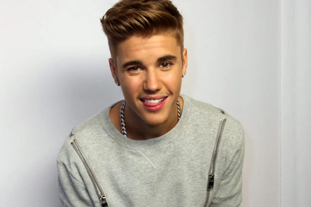 Justin Bieber Shaves His Mustache While Traveling in Italy: Photo 3213287, Justin  Bieber Photos