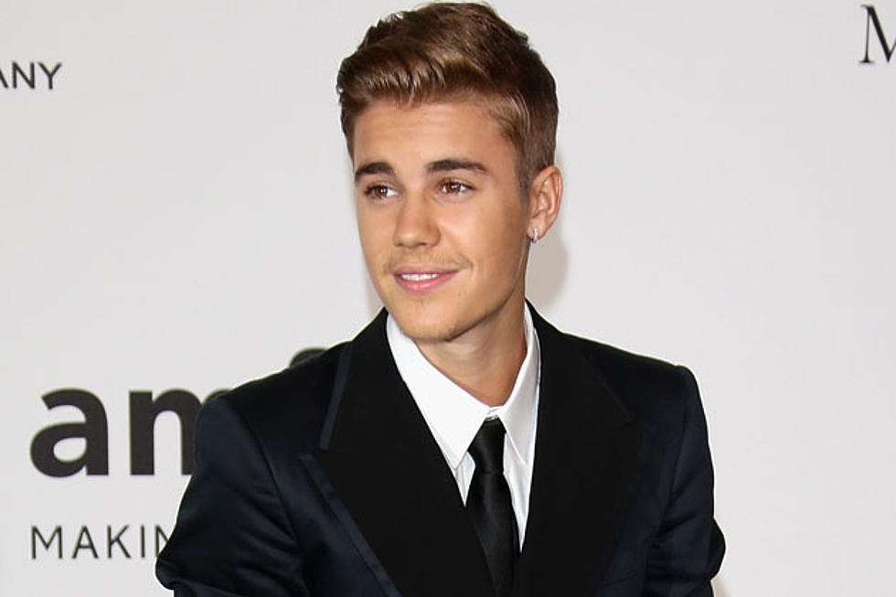 Justin Bieber FaceTimes With 17-Year-Old Education Activist [PHOTO]