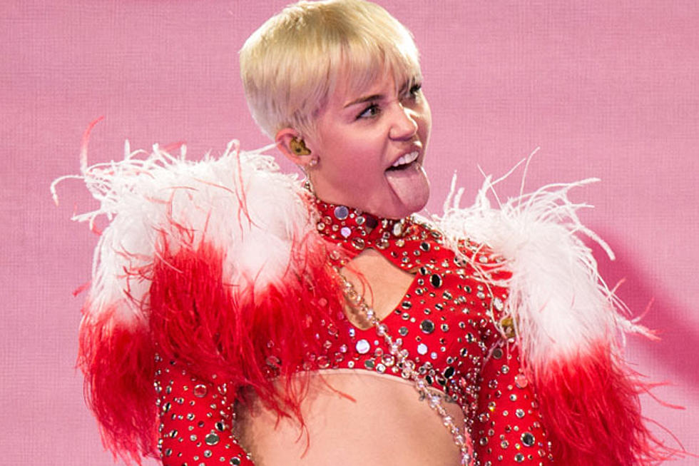 Miley Cyrus Poses in Her Underwear on Instagram [PHOTO]