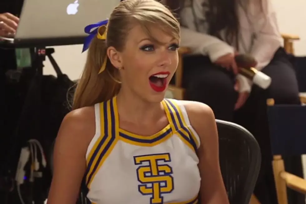Taylor Swift Shares &#8216;Shake It Off&#8217; Outtakes [VIDEO]