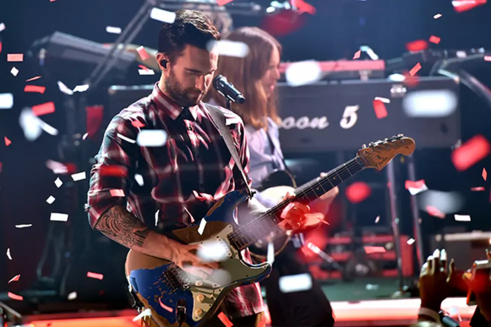 Maroon 5 Announce 2015 'V' World Tour With Magic!
