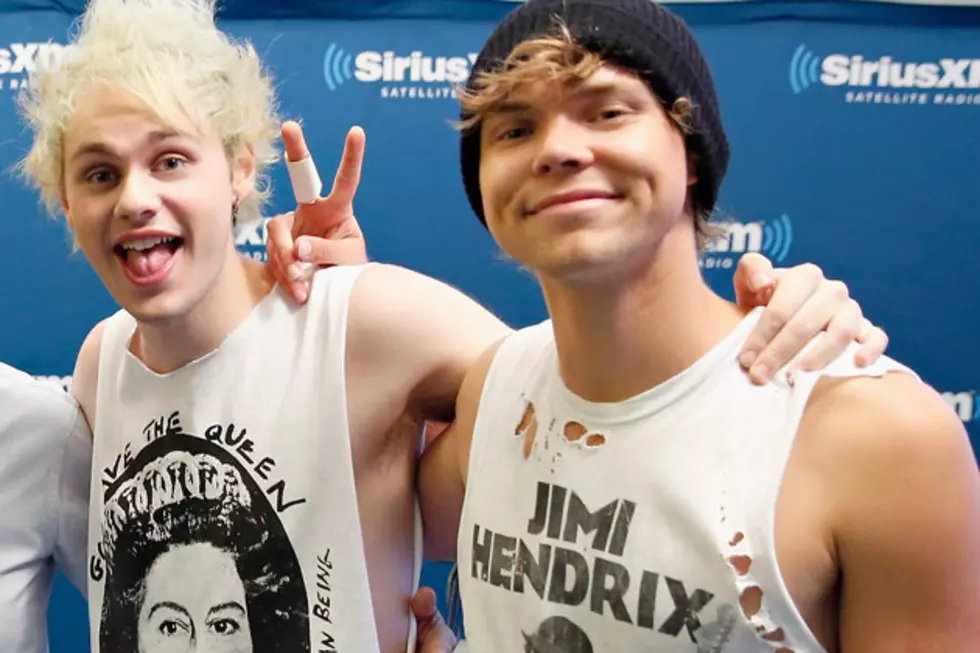 5 Seconds of Summers’ Ashton Irwin + Michael Clifford Share Childhood Photos