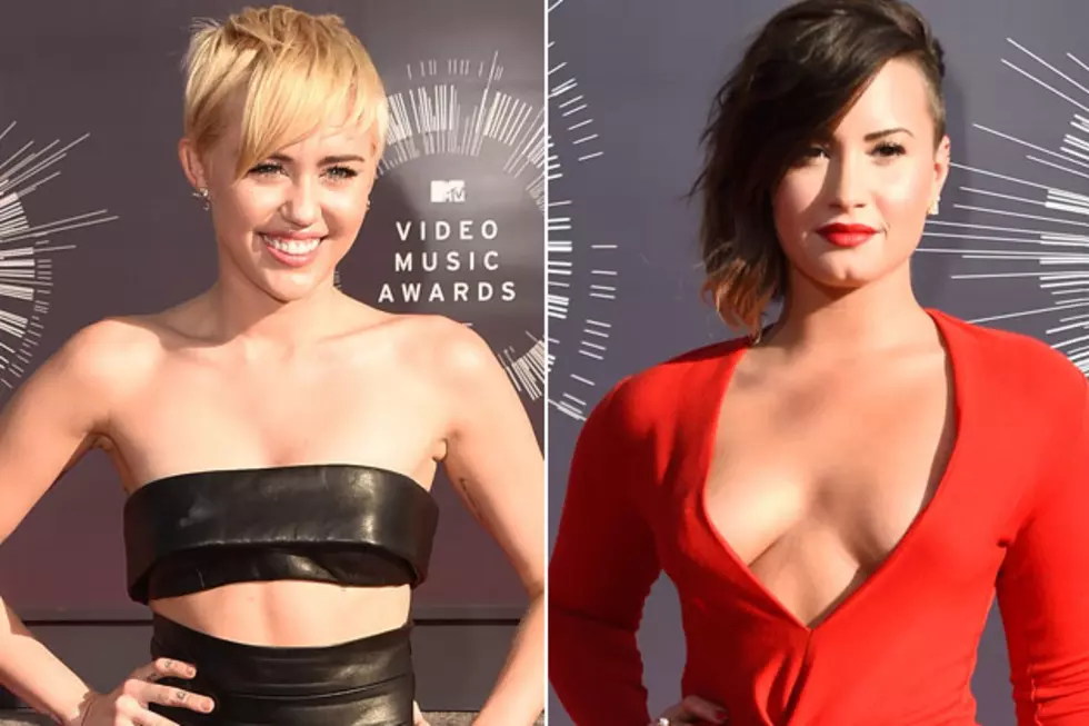 Celebs Eating: Miley Cyrus, Demi Lovato + More [PHOTOS]