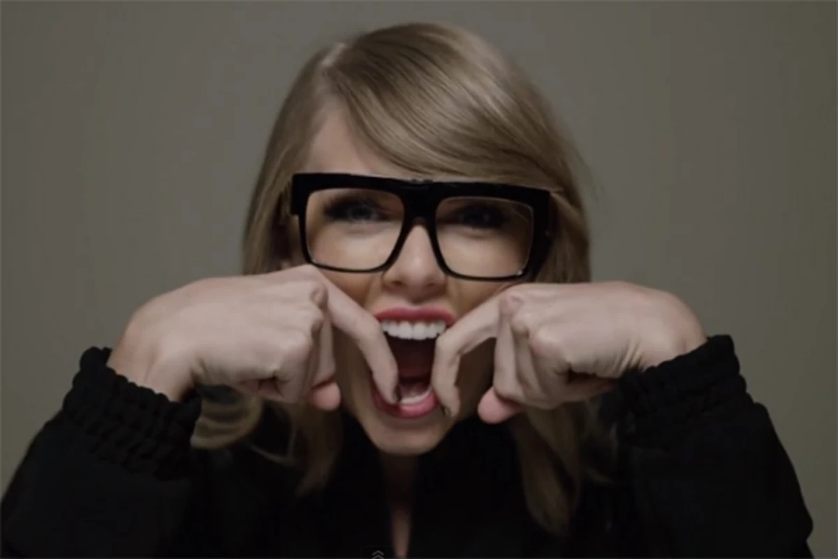 Taylor Swift Shares Twerking Finger Tutting Outtakes From Shake It Off