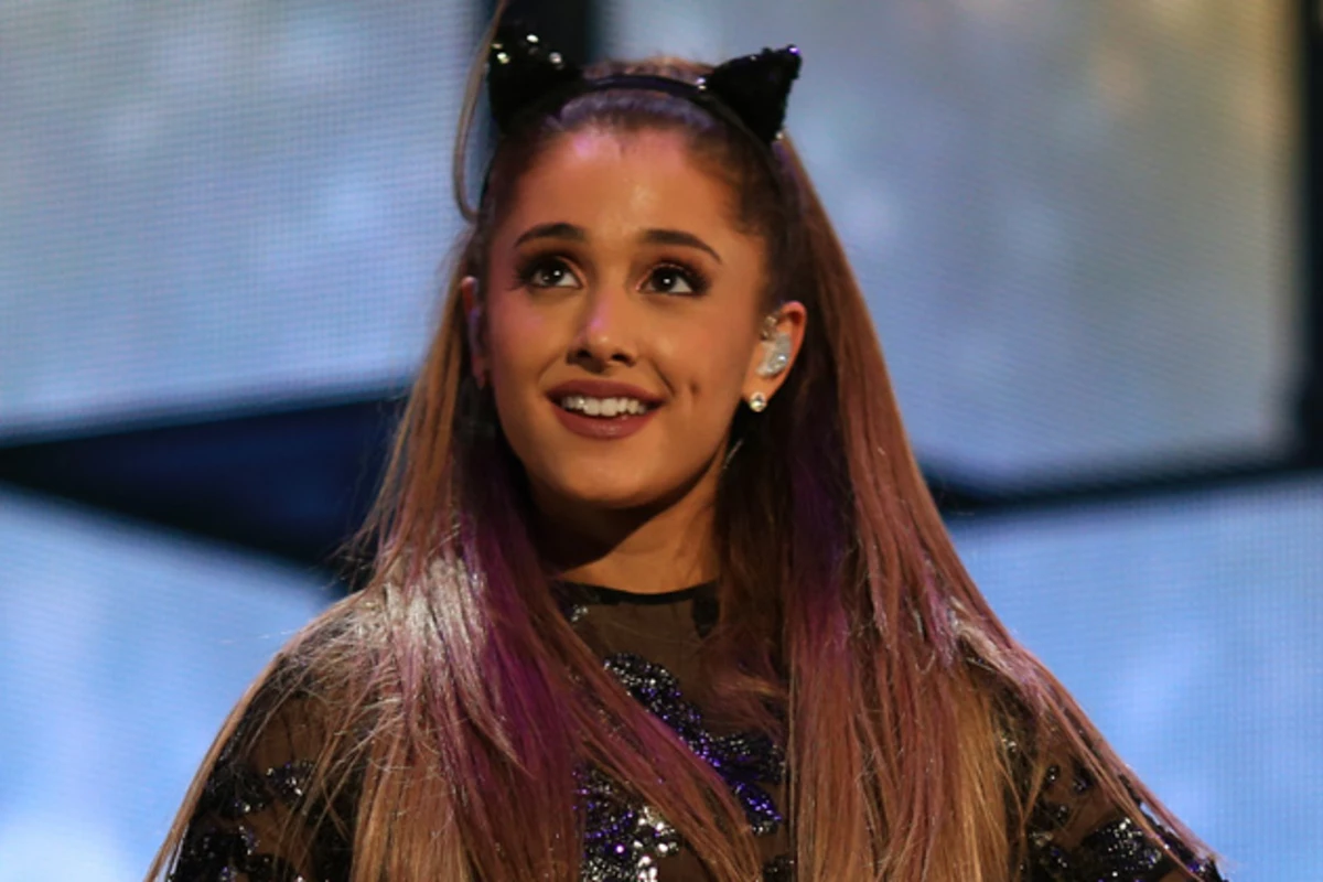 1200px x 800px - Ariana Grande Denies Nude Photos: 'I Don't Take Pictures Like That'