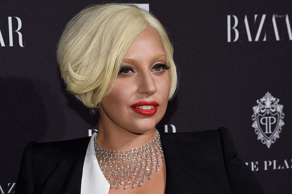 Lady Gaga Debuts Fan-Inspired Tattoo, Flaunts Her Bare Butt [PHOTO]