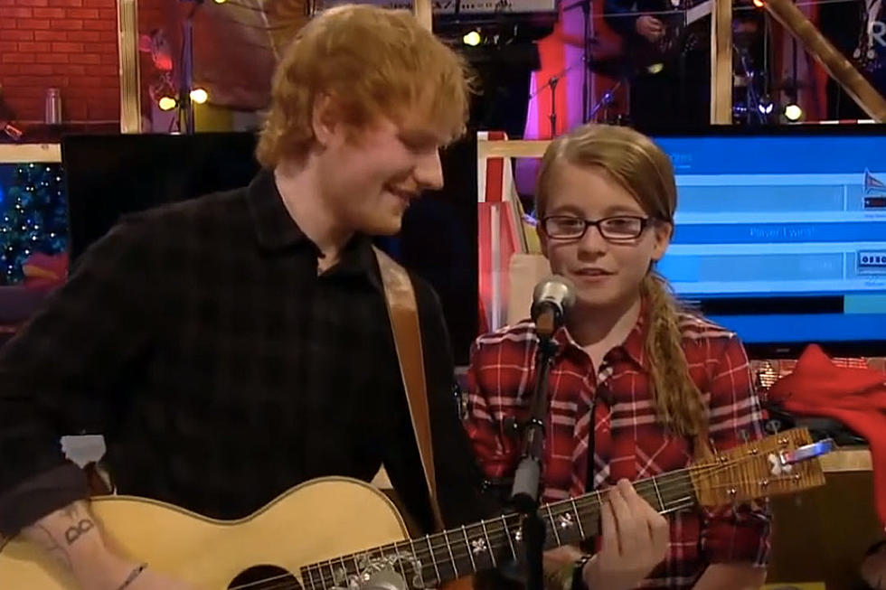 Ed Sheeran Surprises Sweet Fan and Sings With Her [VIDEO]