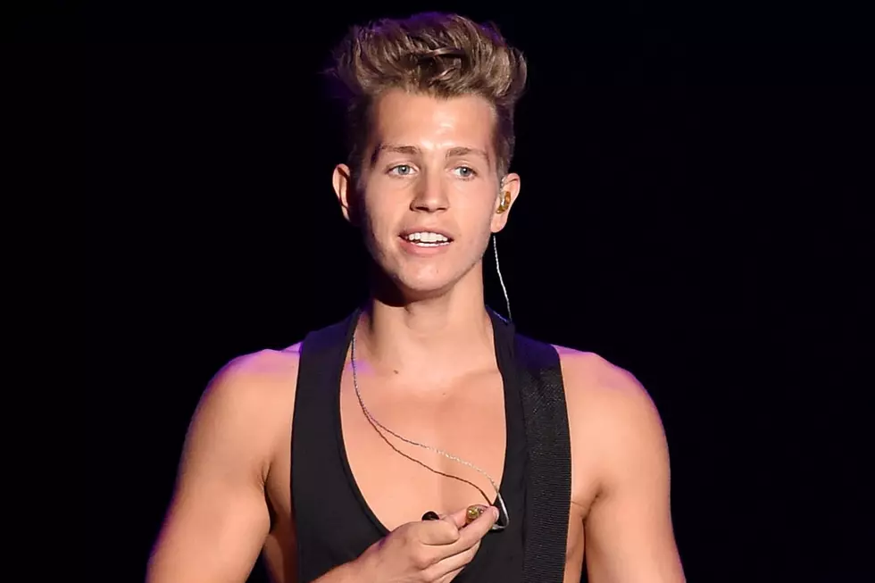 The Vamps' James McVey Shaves His Head [PHOTOS]