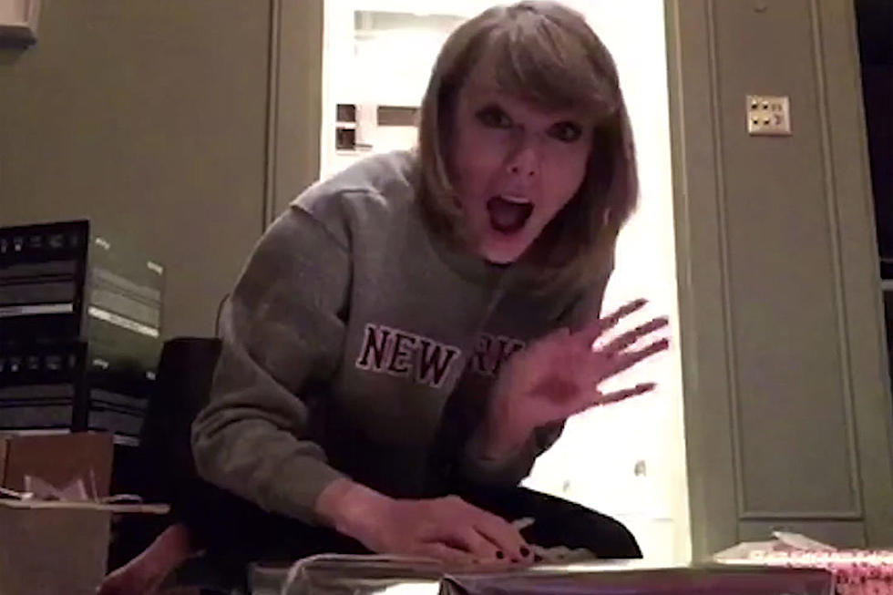 Taylor Swift Surprises Fans With Handpicked Gifts [VIDEO]